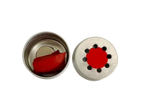 15ml Aluminium tin with magnet and Kong piece: RED label